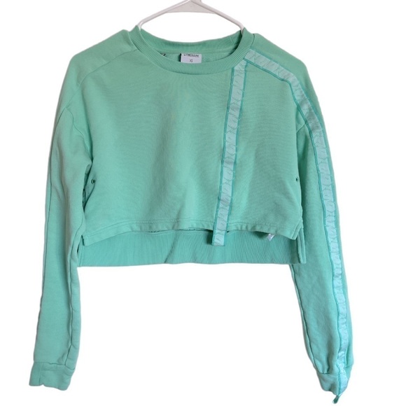 Gymshark 24/7 Cropped Sweater in Mint Green - Picture 1 of 6